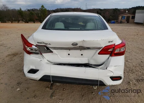 2017 Nissan Sentra S z USA, uszkodzony, nr VIN 3N1AB7AP4HY356099